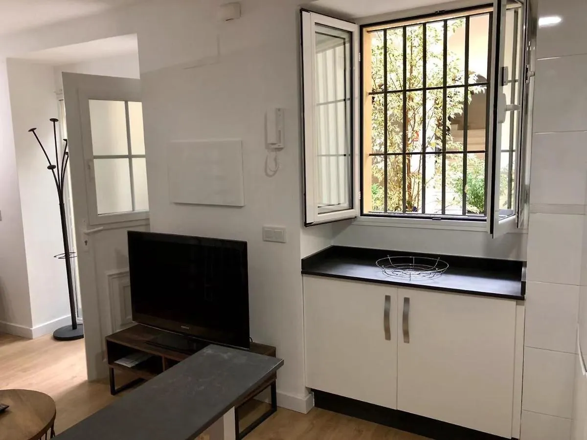 Apt Reformado 2022, Tranquilo, Centrico, Wifi, Apartment Seville 0*,  Spain