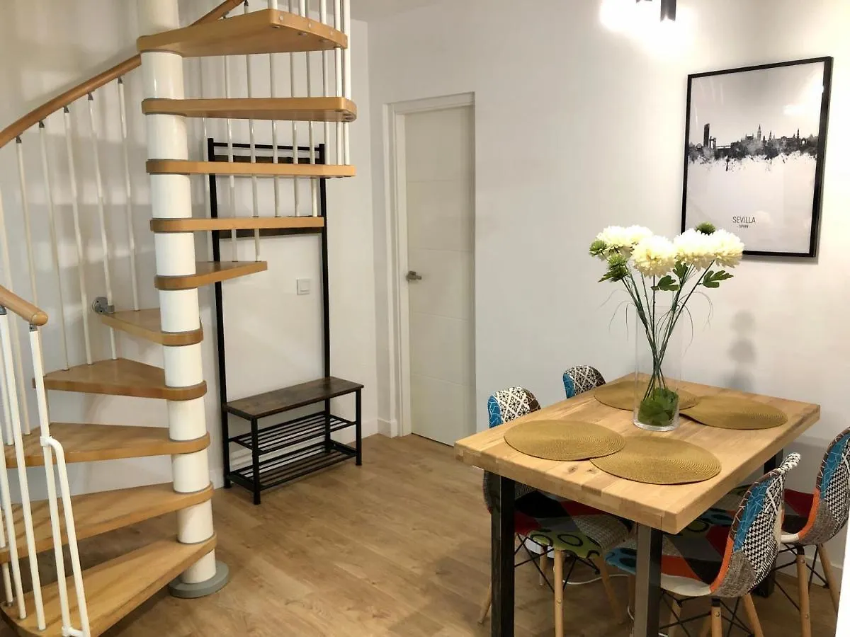 Apt Reformado 2022, Tranquilo, Centrico, Wifi, Apartment Seville Spain