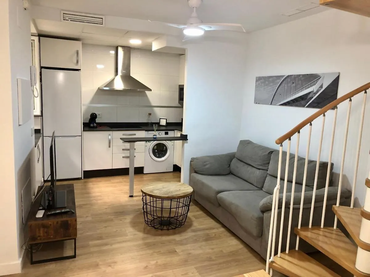 Apt Reformado 2022, Tranquilo, Centrico, Wifi, Apartment Seville